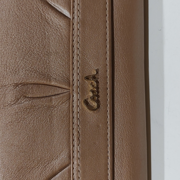 Coach Wyn Soft wallet - Picture 8 of 8